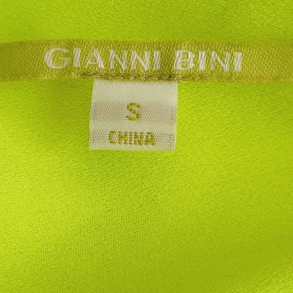 Gianni Bini Sz Small Neon Yellow Sleeveless Blouse Faux Wrap Pleated Shoulders - Picture 5 of 6